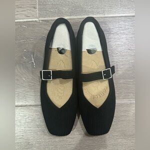 Vivaia - Margot Mary Jane Flat in size 5 / EU 35